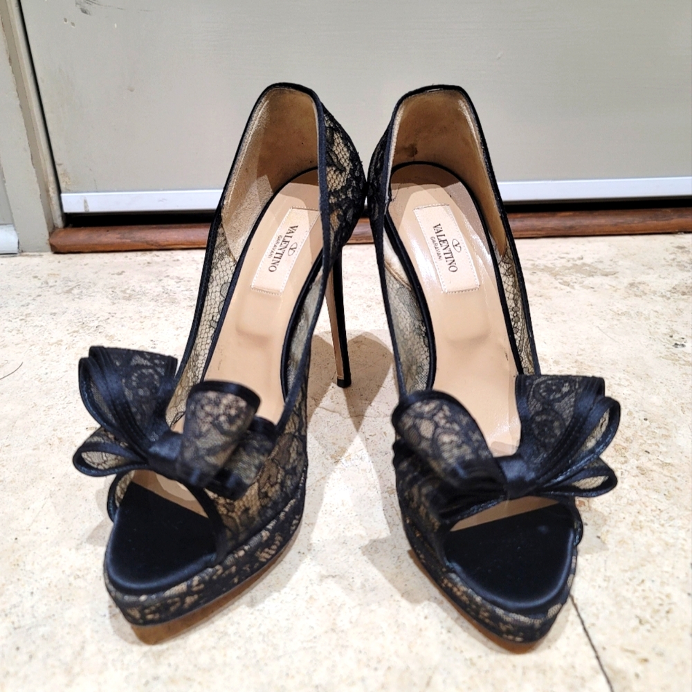 Valentino lace ribbon heel